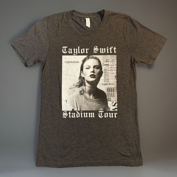 Taylor Swift Reputation Stadium Tour 2018  T-Shirt Gray Adult Size S - Picture 1 of 7